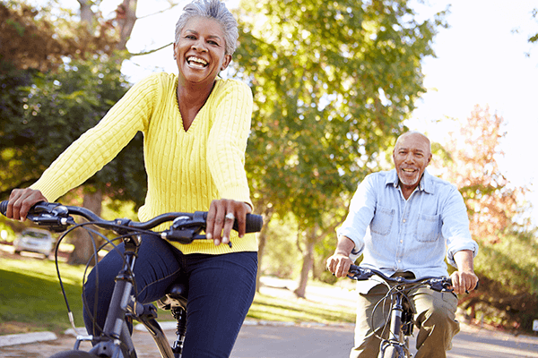 couple bike ride